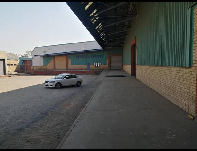 INDUSTRIAL PROPERTY TO RENT IN HALFWAY HOUSE